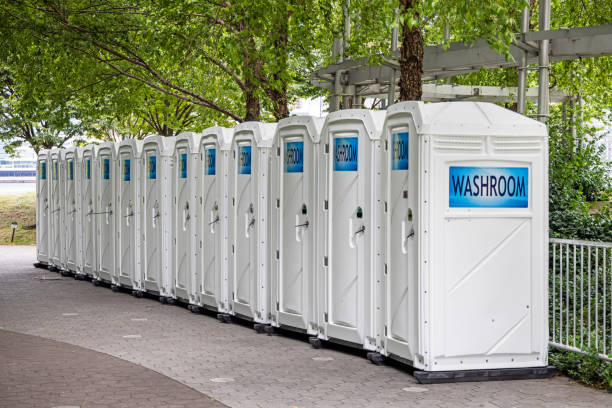 Portable Toilet Options We Offer in Mayflower, AR